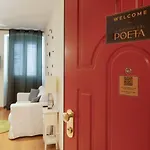 Apartman Joyce E Trieste, Casa Di E Lettere